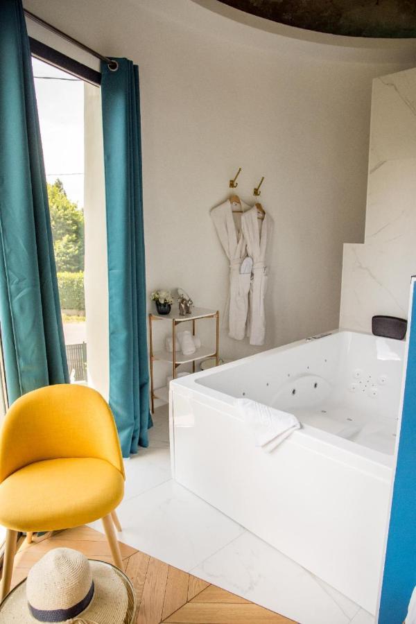 Rene Egger Hotel Trévoux Buitenkant foto